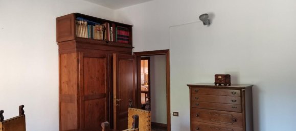 3 rooms Apartment in Poggibonsi, Italy No. 286703 13