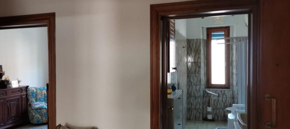 3 rooms Apartment in Poggibonsi, Italy No. 286703 26