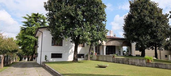 10 غرف نوم فيلا في Pordenone, Italy رقم 334835 2