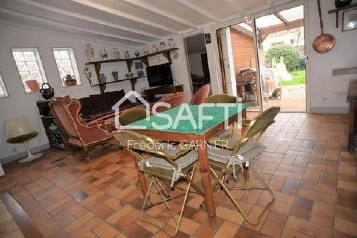 Casa T2 em Brie-Comte-Robert, France N.º 23570