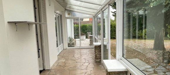 2 bedrooms House in Vernon, France No. 357136 5