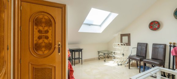 5 bedrooms Penthouse in Marbella, Spain No. 55822 20