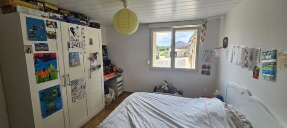 4 bedrooms House in Etalans, France No. 301417 10