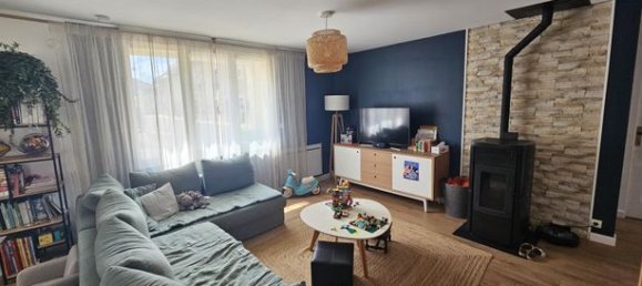 4 bedrooms House in Etalans, France No. 301417 5