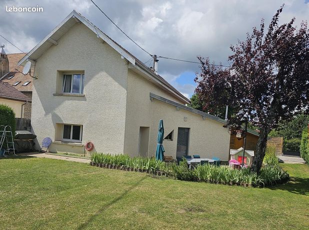 4 bedrooms House in Etalans, France No. 301417