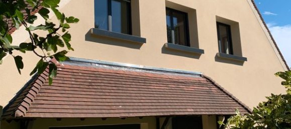 3 Schlafzimmer Haus in Bievres, France, Nr. 322198 2