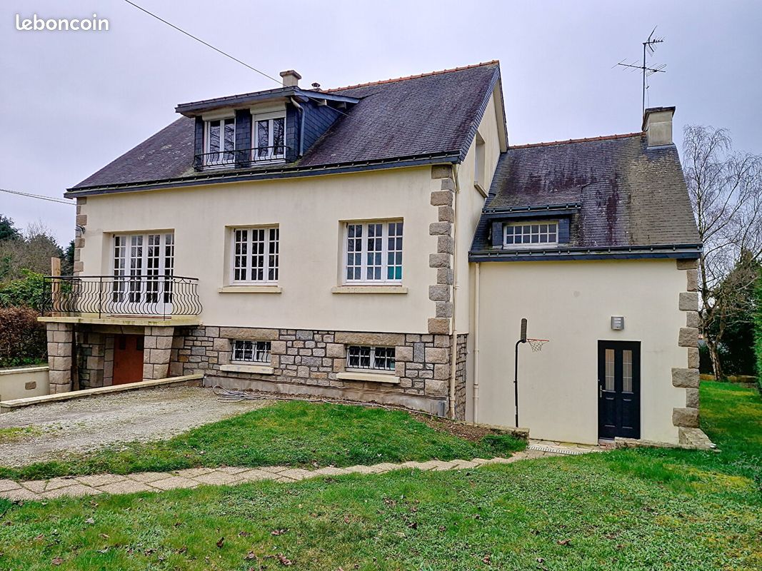 6 Schlafzimmer Haus in Ploermel, France, Nr. 275053