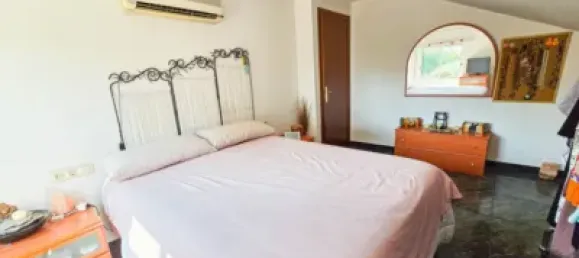 5 bedrooms House in Santa Perpetua De Mogoda, Spain No. 183866 8