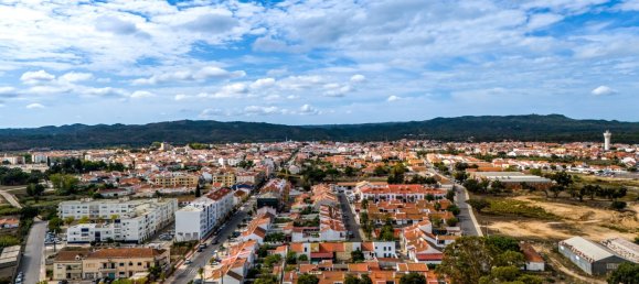 Edifício T19 em Grândola, Portugal N.º 124229 50