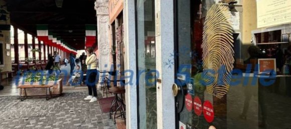 Gewerbliche Immobilie in Bassano del Grappa, Italy 200m², Nr. 326168 7