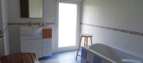 4 chambres Maison à Saint-Maurice-Saint-Germain, France No. 272637 11