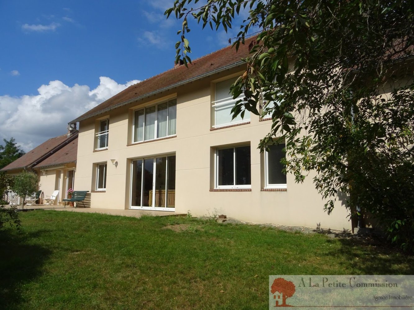 4 chambres Maison à Saint-Maurice-Saint-Germain, France No. 272637