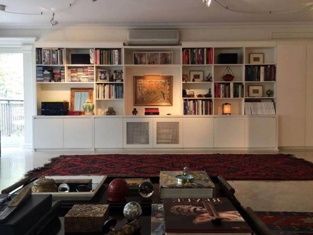 Apartamento de 3 dormitorios en Palermo, Argentina No. 103080