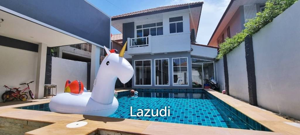 Кафе / ресторан с 4 спальнями в Паттайя, Таиланд № 16254