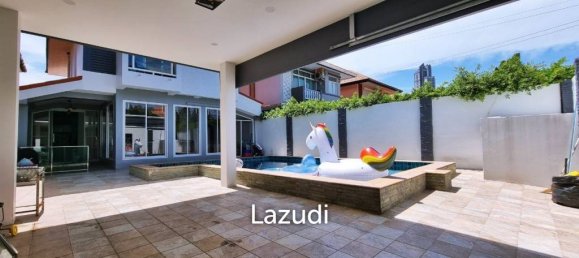 Кафе / ресторан с 4 спальнями в Паттайя, Таиланд № 16254 3