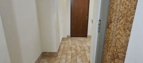 2 rooms Apartment in Rome, Italy No. 227259 8