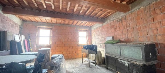 12-Zimmer Haus in Capannori, Italy, Nr. 104292 3