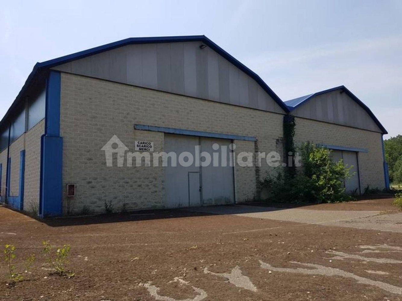 4346m² Warehouse in Piacenza, Italy No. 317787