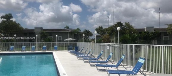 2 Schlafzimmer Gewerbliche Immobilien in Miami, USA, Nr. 615789 4