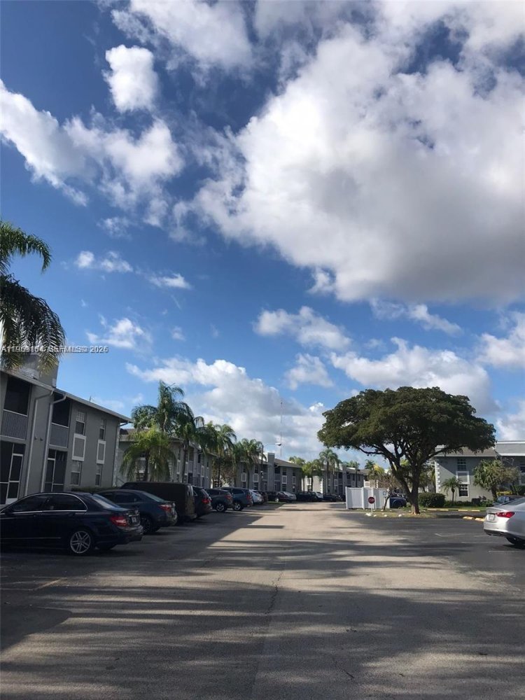 2 Schlafzimmer Gewerbliche Immobilien in Miami, USA, Nr. 615789