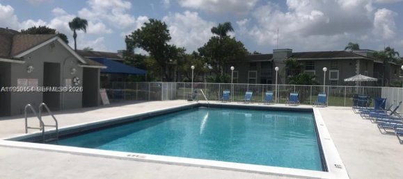 2 Schlafzimmer Gewerbliche Immobilien in Miami, USA, Nr. 615789 5