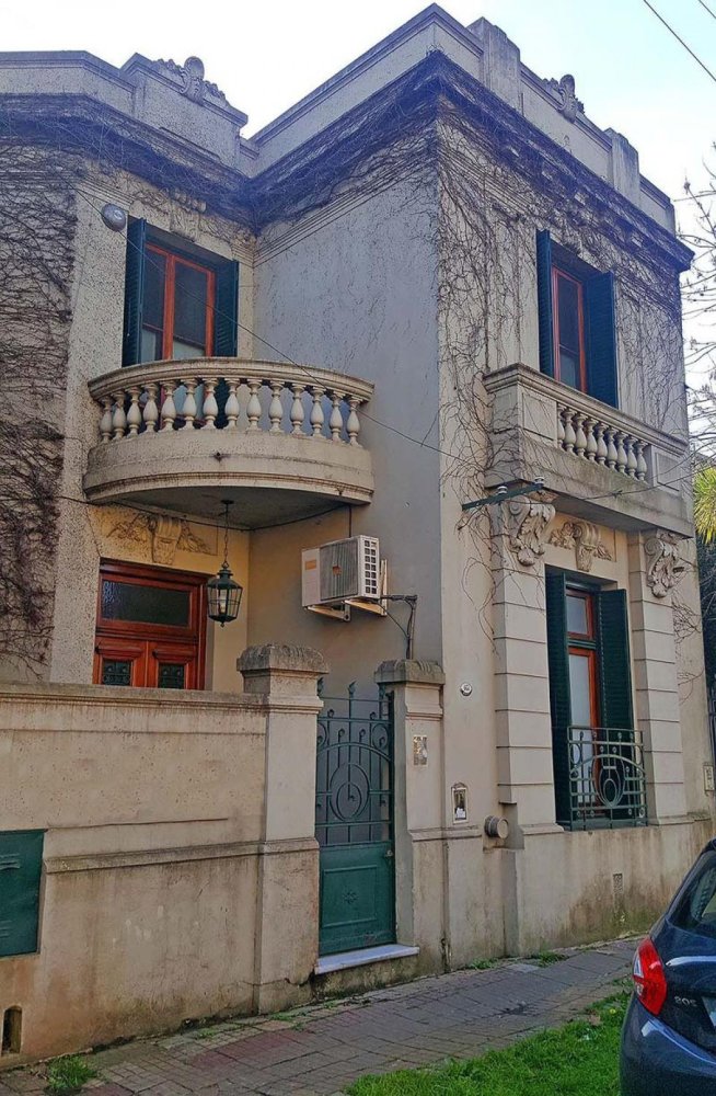 3 bedrooms House in Quilmes, Argentina No. 56599