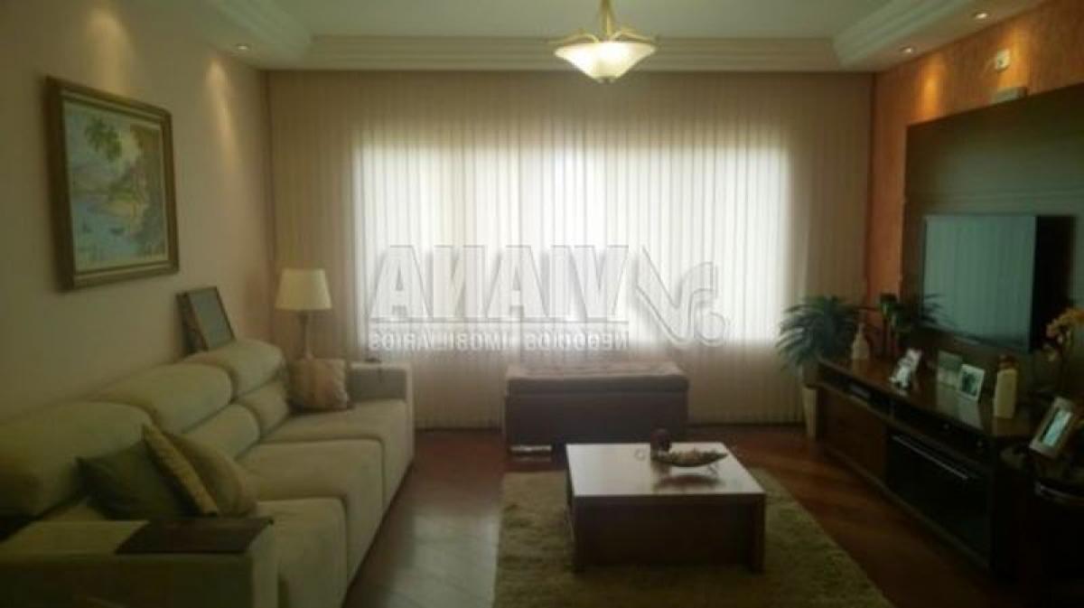 Casa de 3 dormitorios en Sao Paulo, Brazil No. 569396