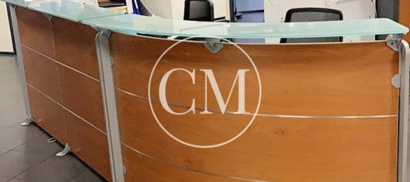 Propiedad comercial en Paris, France 291 m² No. 112780 4