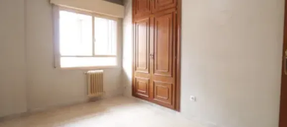 Apartamento T4 em Valladolid, Spain N.º 153620 2