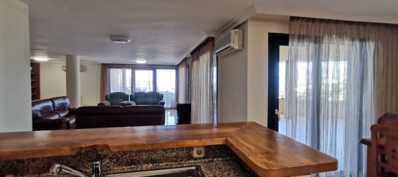 3 bedrooms Apartment in Alicante, Spain No. 181338 36