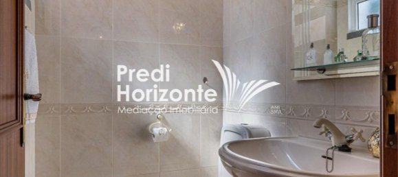 3 bedrooms House in Funchal, Portugal No. 133951 9