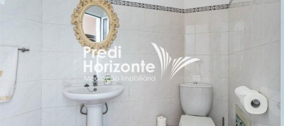 3 bedrooms House in Funchal, Portugal No. 133951 2