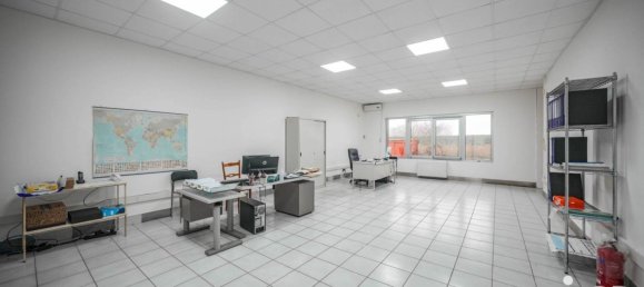 2 rooms Warehouse in Ferrara, Italy No. 229854 18