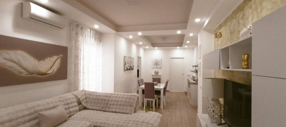 3 bedrooms Apartment in Terni, Italy No. 316857 4