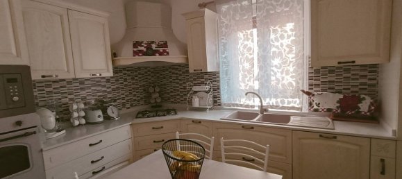 3 bedrooms Apartment in Terni, Italy No. 316857 15