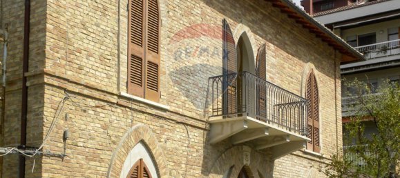 10-salle Maison à Montesilvano, Italy No. 109054 2