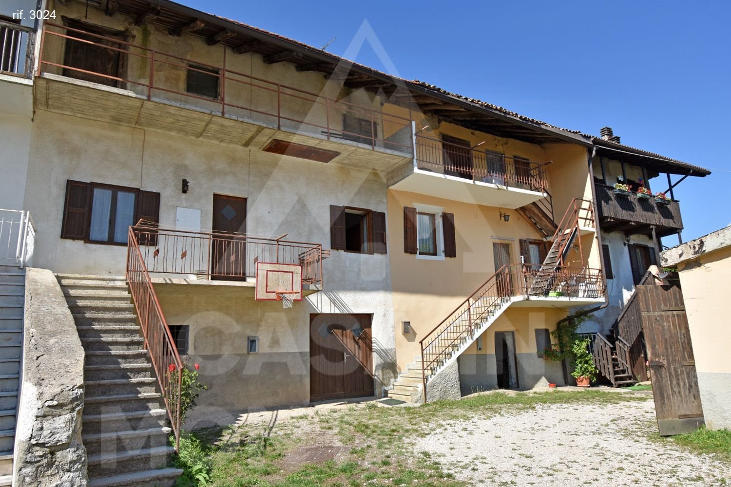 Квартира с 7 спальнями в Гарнига Терме, Италия № 324225