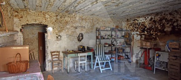 Квартира с 7 спальнями в Гарнига Терме, Италия № 324225 9