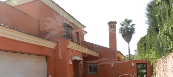 Villa de 4 dormitorios en Cádiz, Spain No. 26629 11