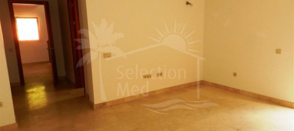 Villa de 4 dormitorios en Cádiz, Spain No. 26629 4