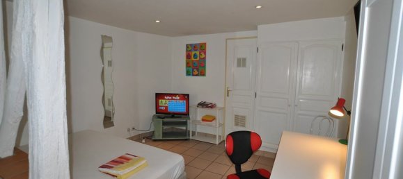 Gebäude in Tours, France 194m², Nr. 349940 8