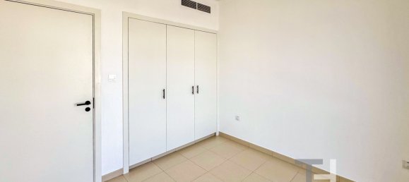 3 bedrooms Townhouse in Town Square, UAE No. 28631 7