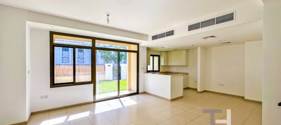 3 bedrooms Townhouse in Town Square, UAE No. 28631 12