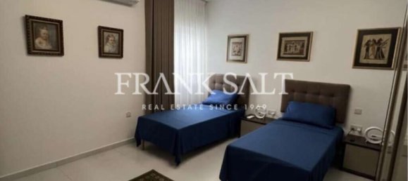 Penthouse T2 em Luqa, Malta N.º 5222 9