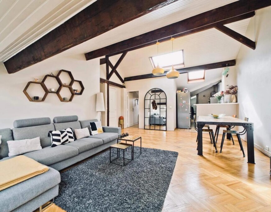 3 chambres Appartement à Clichy, France No. 324191