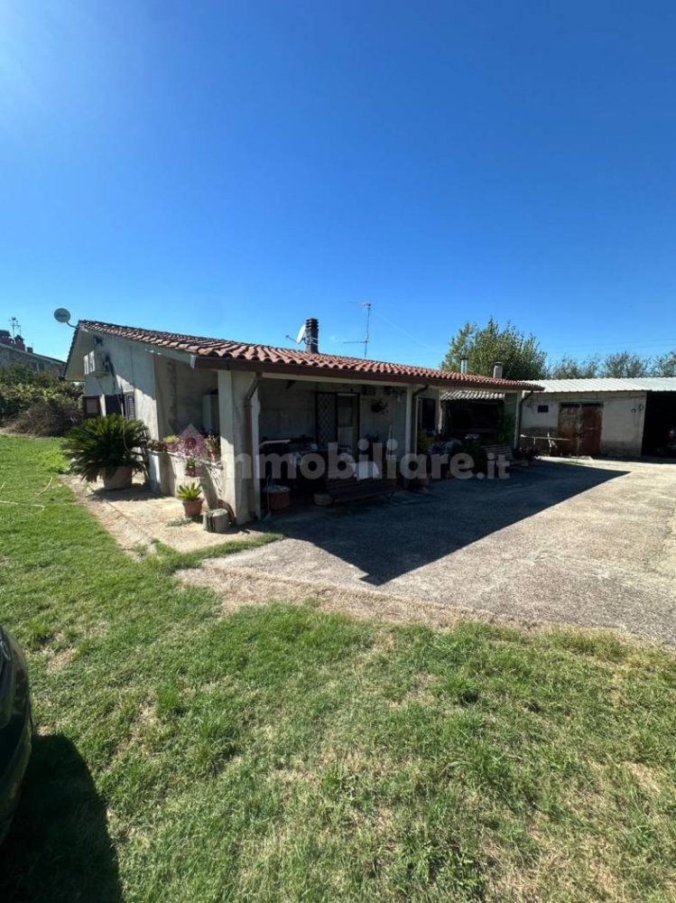 Villa T2 em Palombara Sabina, Italy N.º 385912