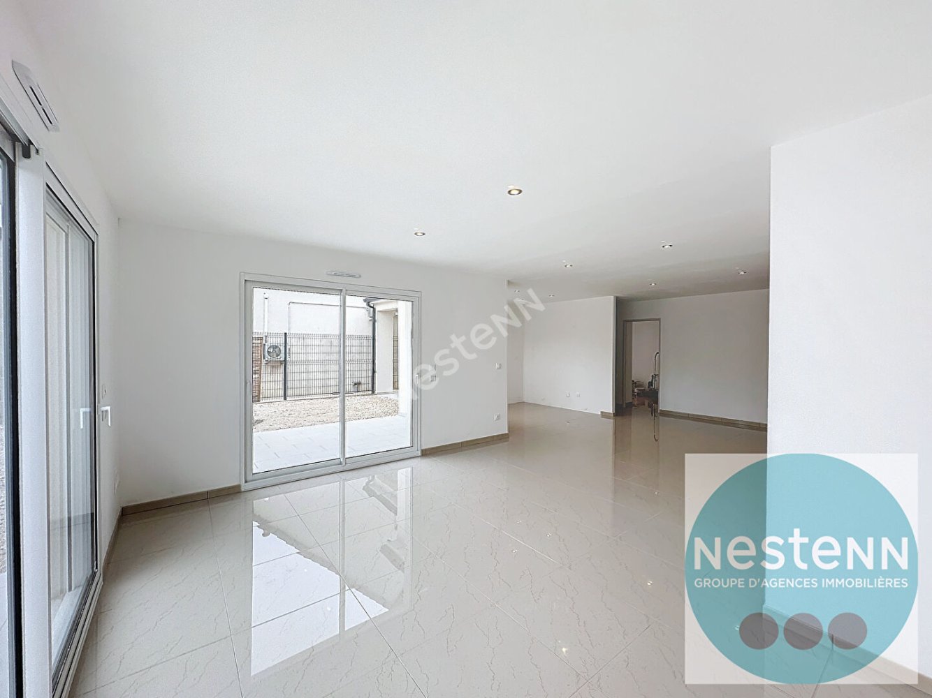 3 bedrooms House in Blois, France No. 75614