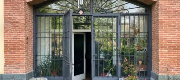 Villa de 6 habitaciónes en Carate Brianza, Italy No. 6257 5