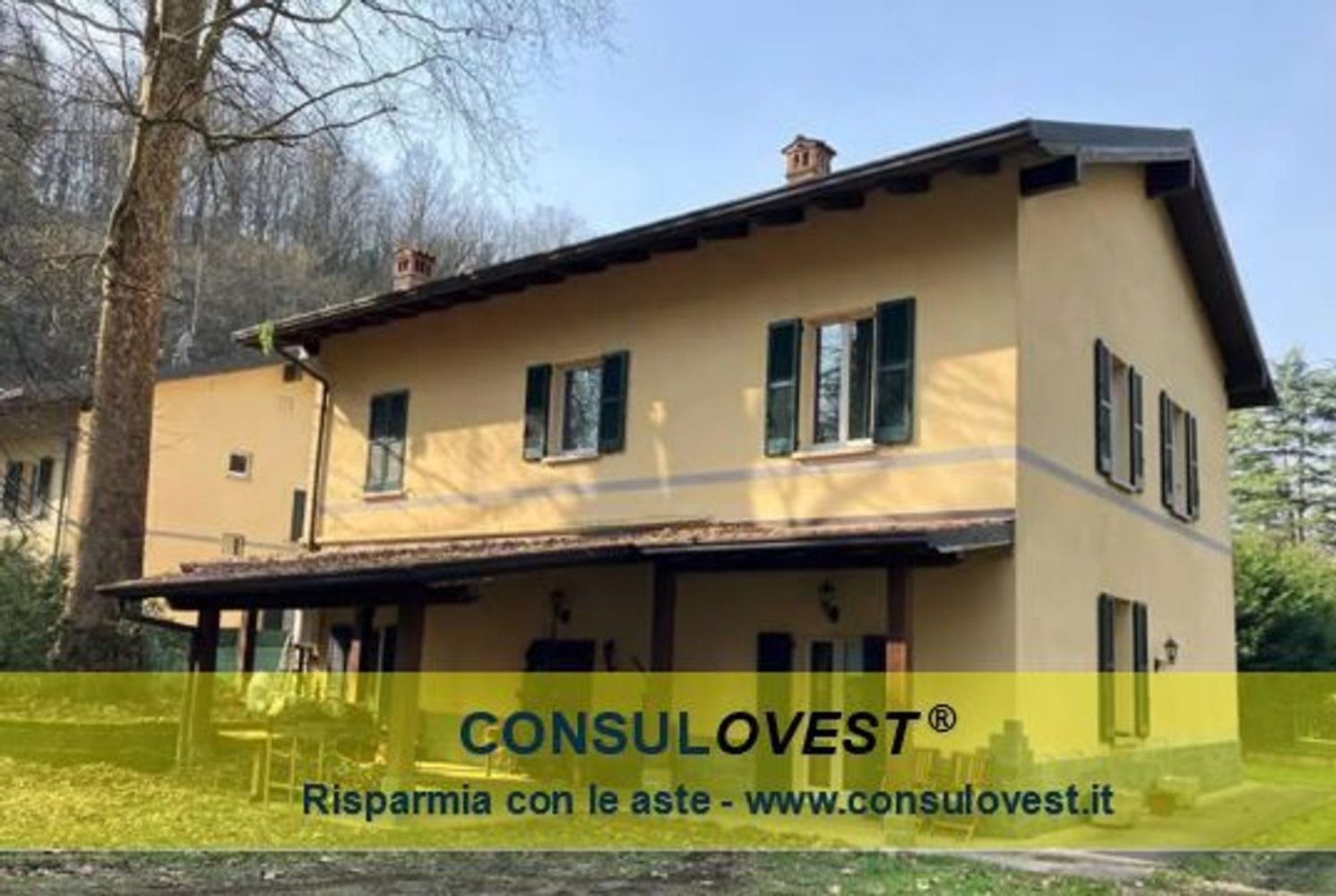 Villa de 6 habitaciónes en Carate Brianza, Italy No. 6257