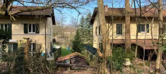 Villa de 6 habitaciónes en Carate Brianza, Italy No. 6257 3